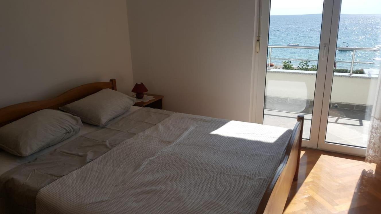 Apartments By The Sea Novalja, Pag - 9326 Екстер'єр фото